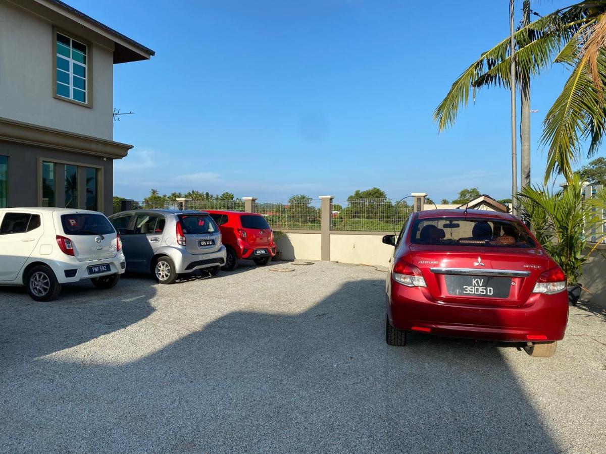 Grand Village Inn Pantai Cenang  Exterior foto