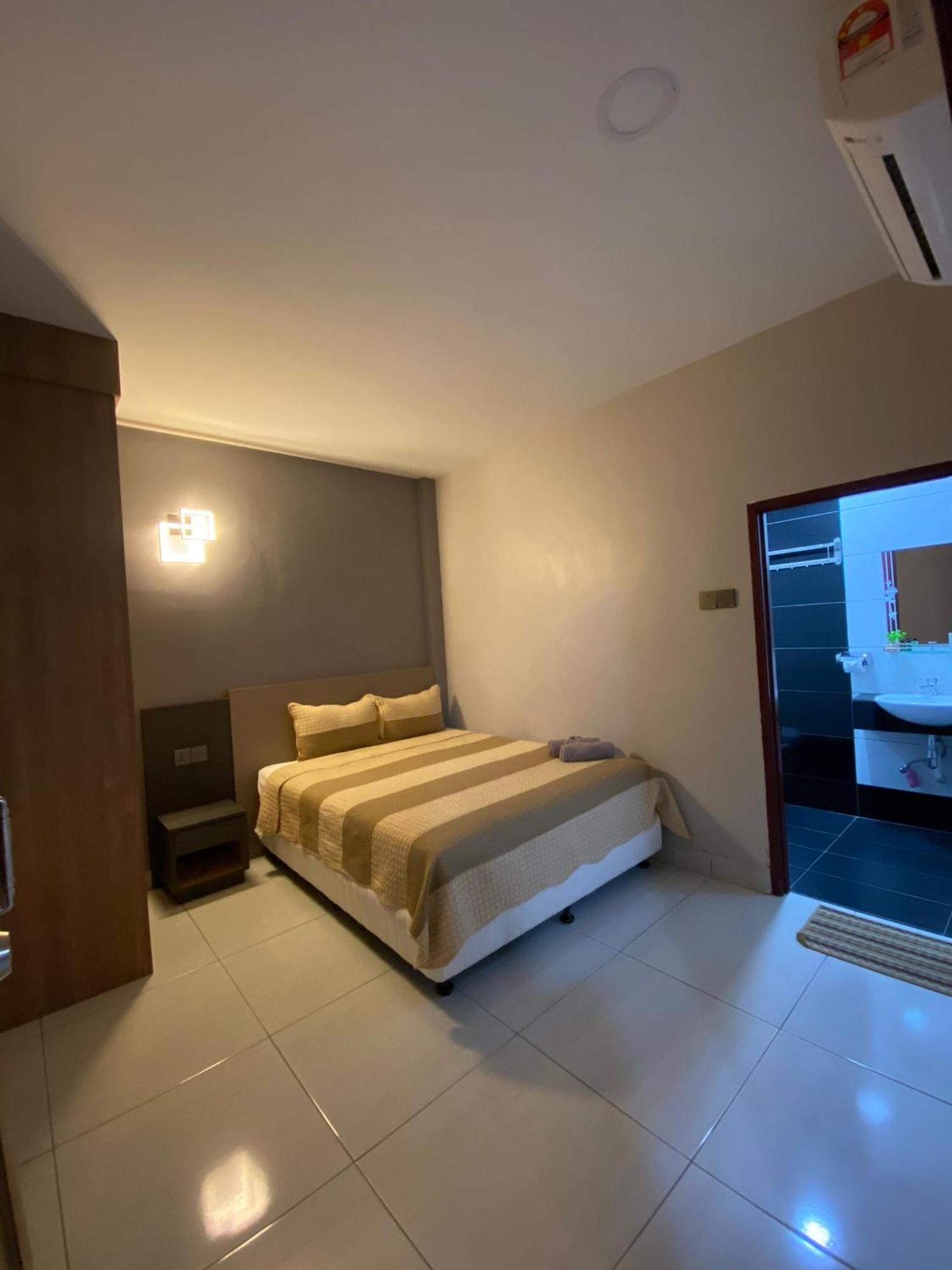 Grand Village Inn Pantai Cenang  Exterior foto