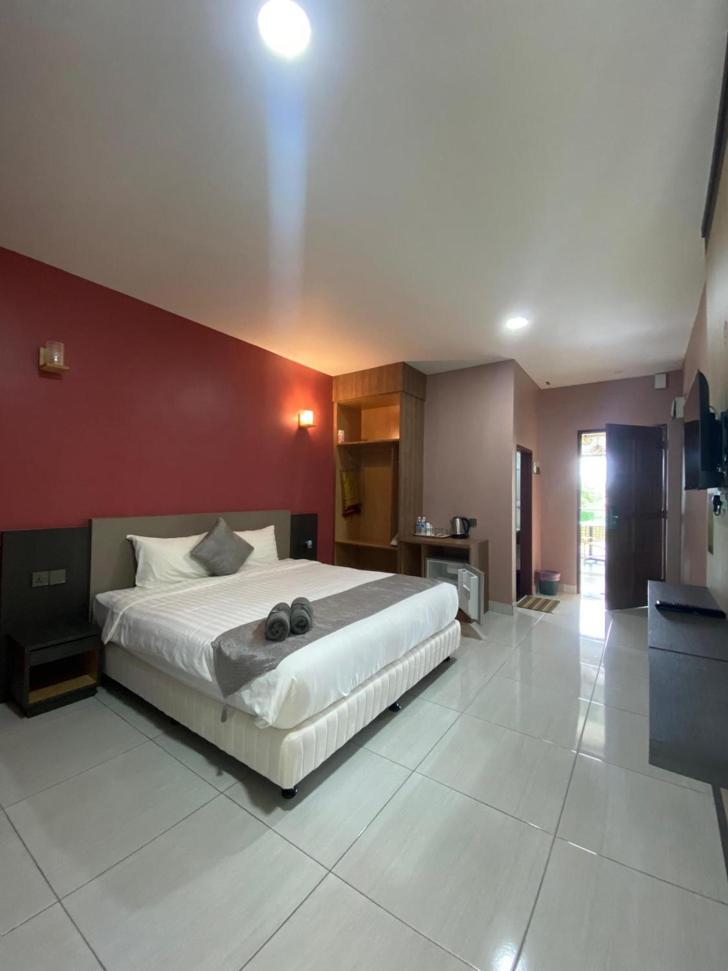 Grand Village Inn Pantai Cenang  Exterior foto