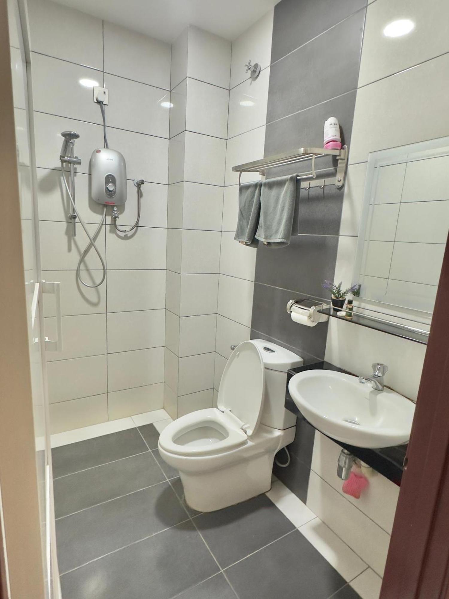 Grand Village Inn Pantai Cenang  Exterior foto